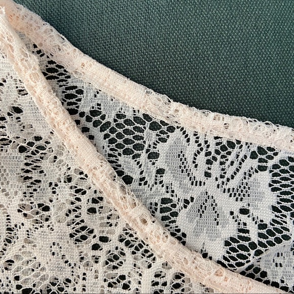 Pink Lace Top - Picture 4 of 4